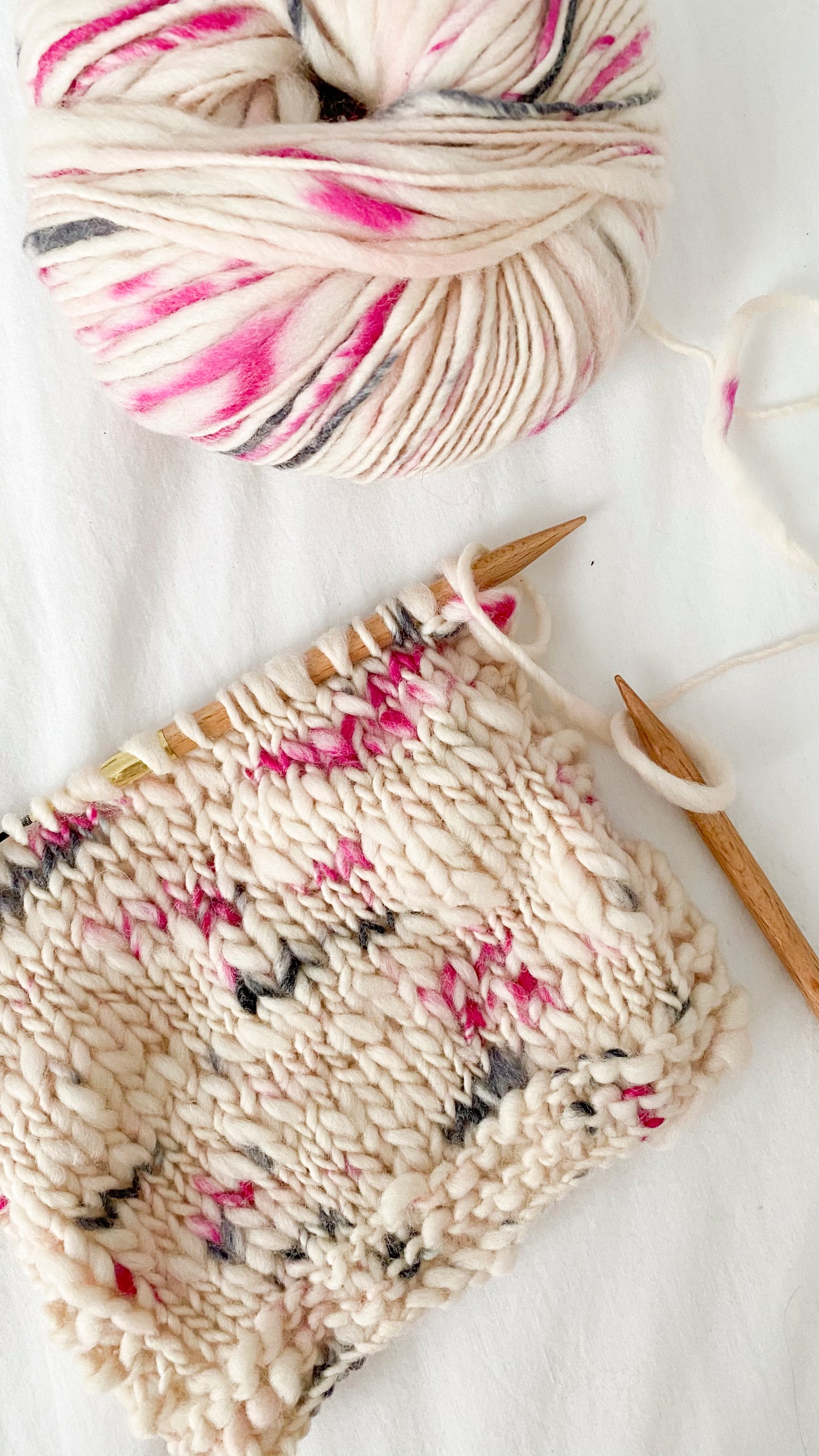 3 pakker med Wave-garnnøster