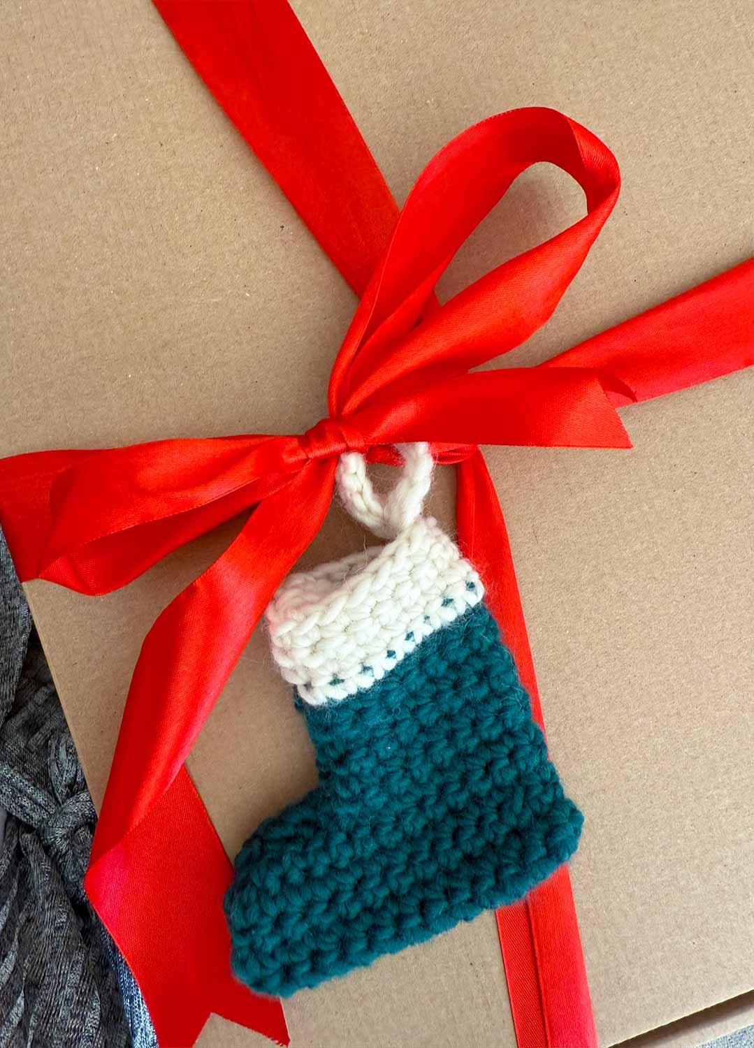 Stitch Sampler "24 days of stitches" Crochet Kit: Learn The Basics