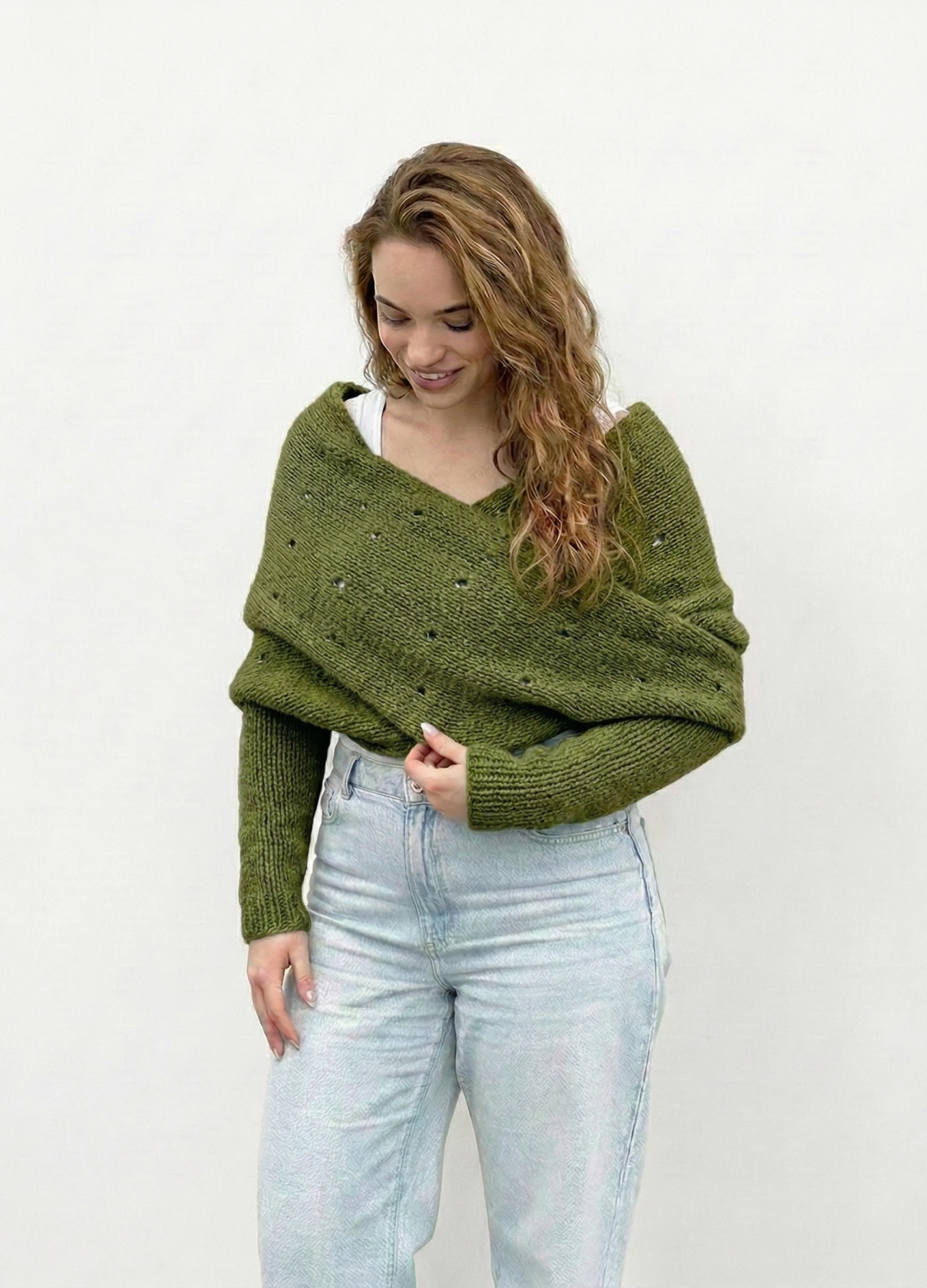 Easy Eyelet Sweater Scarf x @knitatude Kit - Yummy Yarn Fine Version